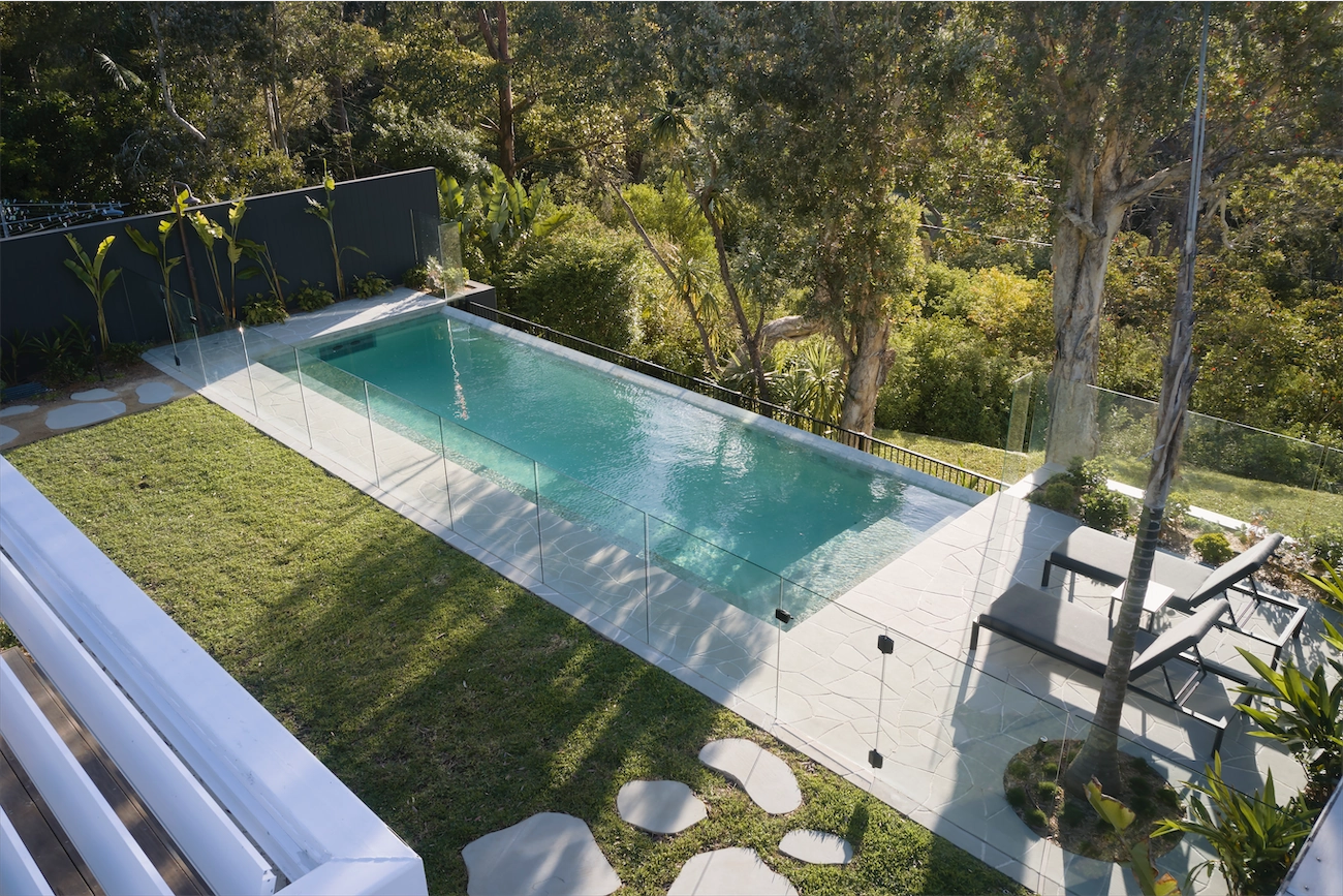 Glass fencing at the Beacon Hill Residence