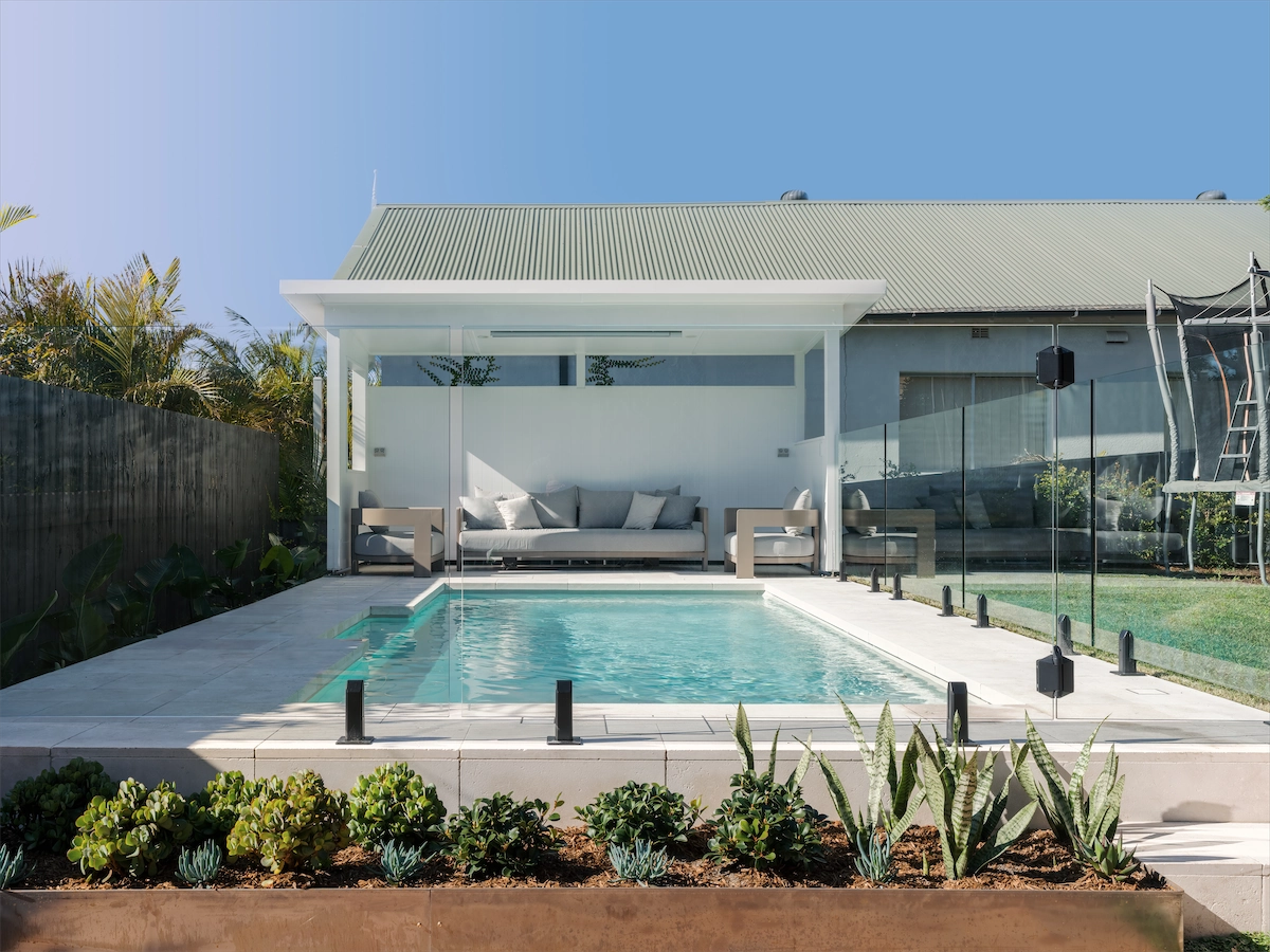 Glass fencing at the Maroubra Residence