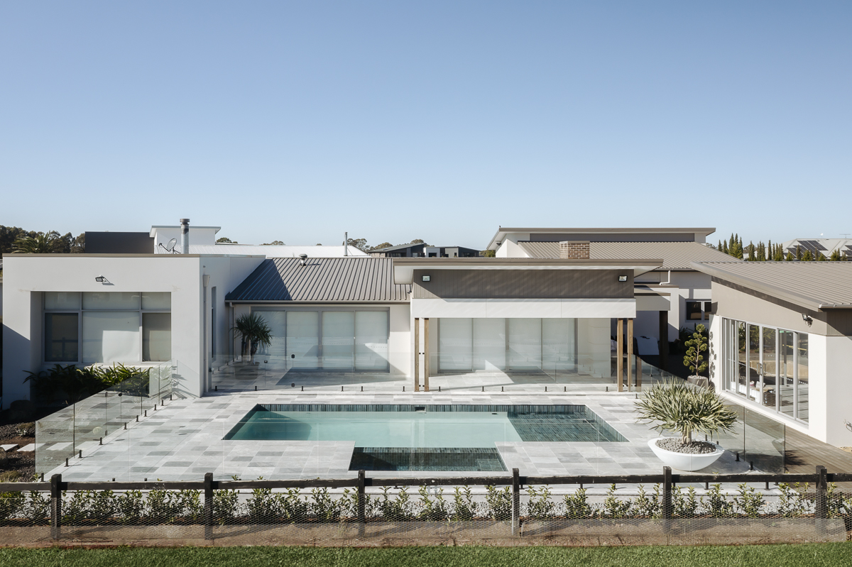Glass fencing at the Twin Creeks Residence