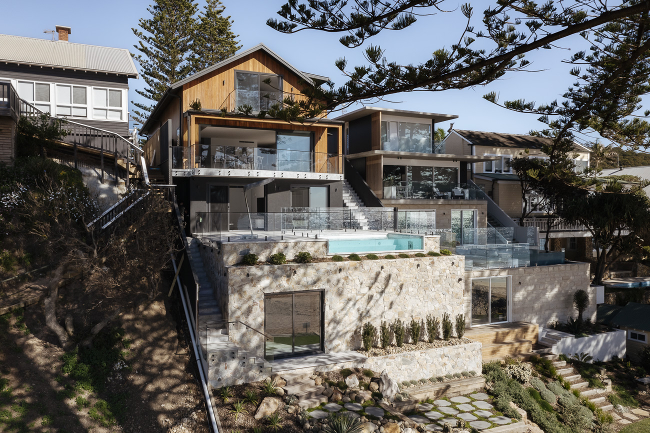 Glass fencing at the Newport Residence
