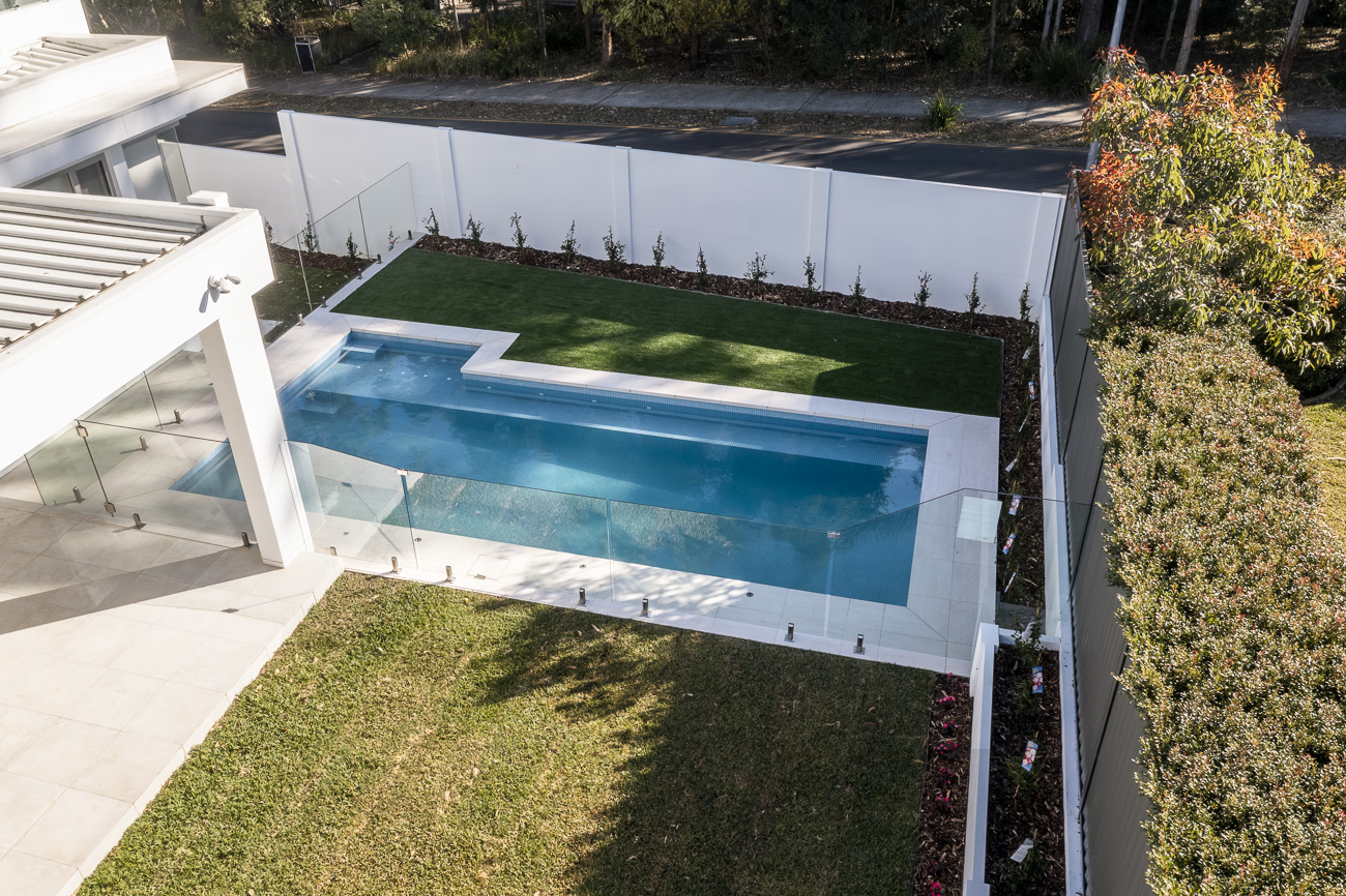 Glass fencing at the South Turramurra Residence
