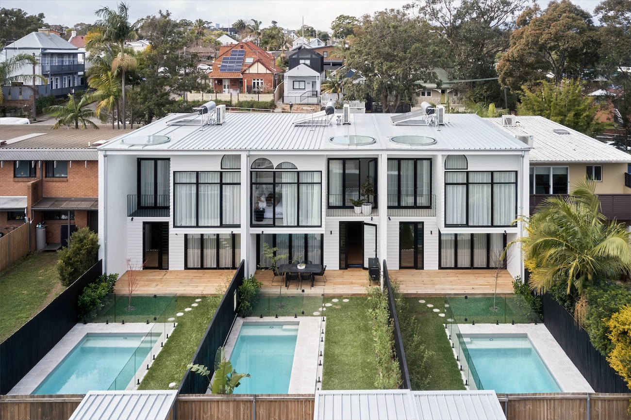 Glass fencing at the Lilyfield Residence