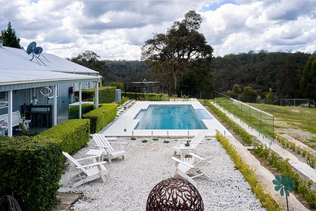 Glass fencing at the Kenthurst Residence